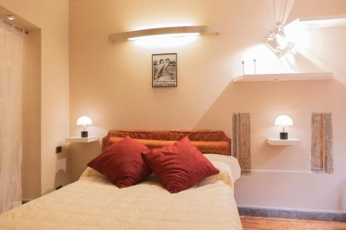 Rome City Centre Apartment | La Dolce Vita Pantheon Suite