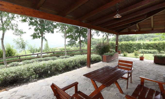 Trivigno Bed & Breakfast | La Foresteria San Leo