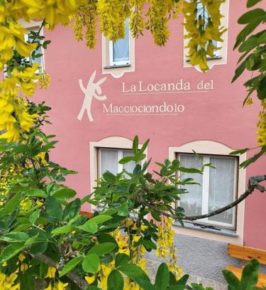 Cabella Ligure Hotel | La Locanda del Maggiociondolo