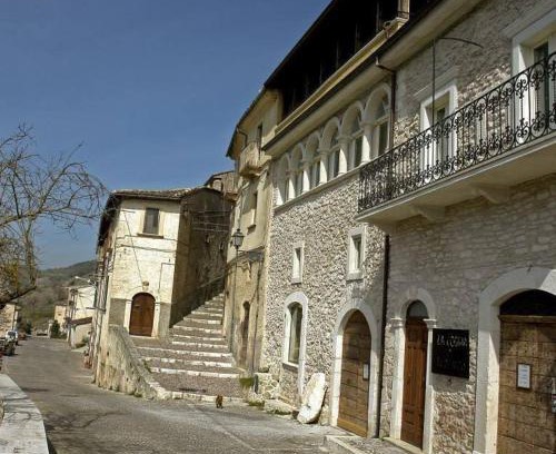 Navelli House | La Loggia Di Federico