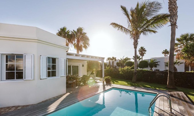 Puerto del Carmen Villa | La Mañana