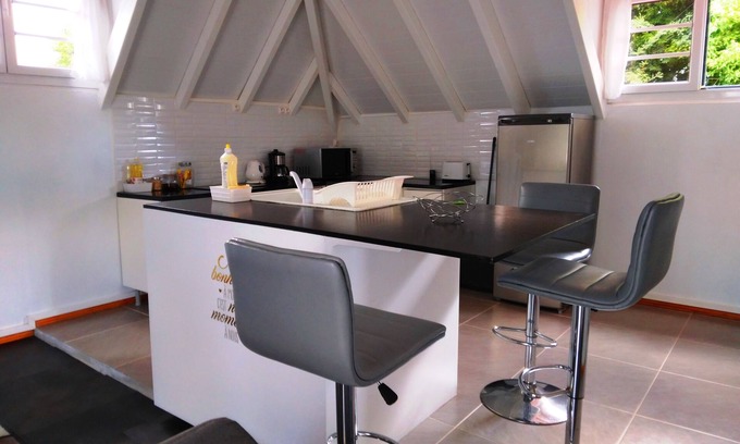 Baillif Apartment | LA MAEVA MODERN AND LUMINOUS in the countryside but 3km from the shops