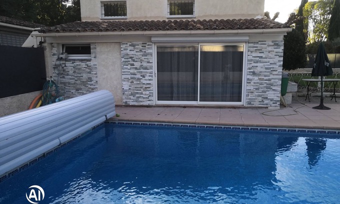 Grand Sud House | La Maison de Marie Hélène 2 Piscine Partagée à Aix en Pce