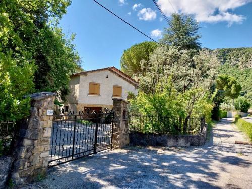 Aubres Villa | la maison du colonel