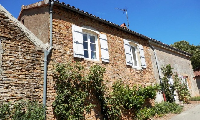 Ameugny House | La Maison du vigneron