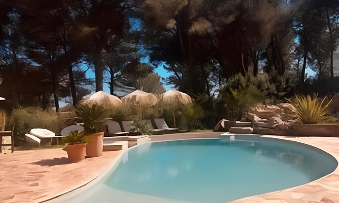 La Bouverie House | La Maison du Bonheur, 12 Pers, Swimming pool, Air-conditioned, Quiet