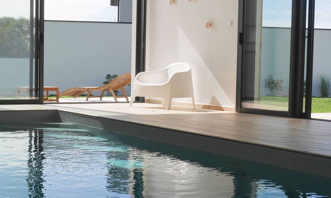 Landunvez House | La Maison Toul Ar Ran, indoor pool 29°C, 5-minute walk from the beach.