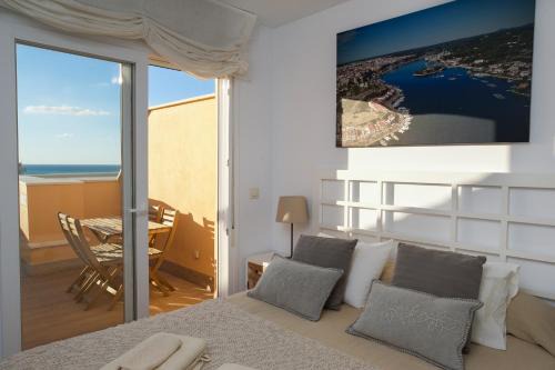 Tarifa Apartment | La Marina Penthouse by Tarifa Rent - wifi, AC, parking