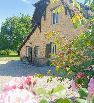 Lumigny-Nesles-Ormeaux House | La meulière de Guerlande