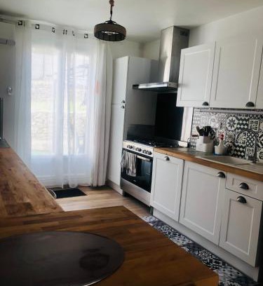 Aujargues House | La movida