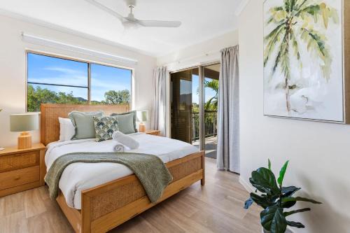 Westcourt Apartment | La Palma Cairns- Resort 9 Pools & Gym