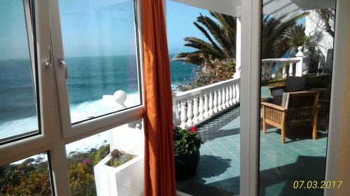 Los Realejos Apartment | La Pardela Oceanfront