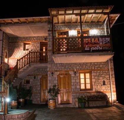 Metsovo Apartment | La Petri Studios with Fireplace & View