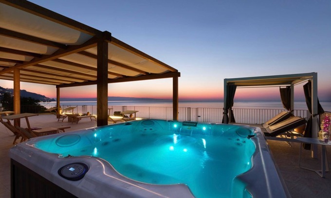 Mazzeo Apartment | La Preziosa - Four Bedroom Apartment, Sleeps 8