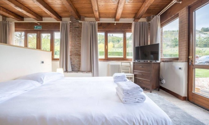 Sasso Marconi Apartment | La Quercia Entire Villa
