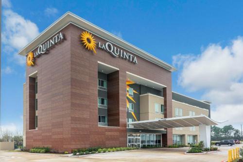 Spring Hotel | La Quinta Inn and Suites by Wyndham Houston Spring South
