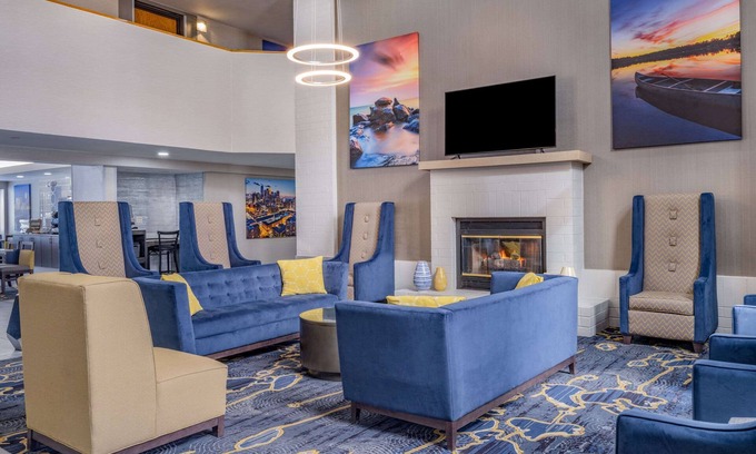 Minnetonka Hotel | La Quinta Inn & Suites by Wyndham Minneapolis-Minnetonka