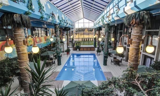 Chicoutimi Hotel | La Saguenéenne - Hôtel et Centre de Congrès
