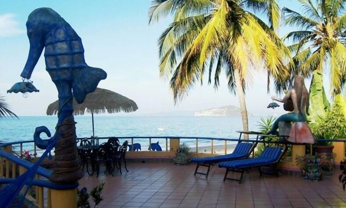 Lo de Marcos Apartment | La Terraza Suite on the Waterfront! Sandy, Swimming Beach & Spectacular View