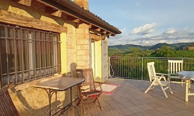 Guiglia Apartment | La Terrazza in collina