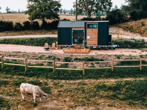 Cressanges House | La Tiny Alchimiste by Tiny Away
