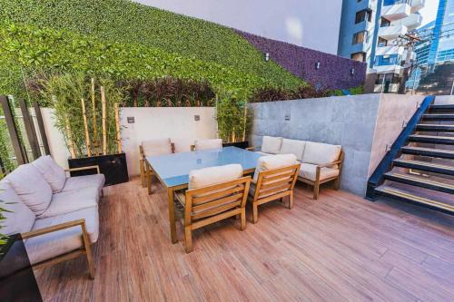 Zona 10 Apartment | La villa city, Ciudad Guatemala, EON