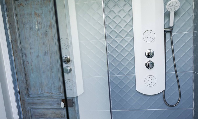 Forges-les-Eaux Villa | La Villa de l'Etoile with private Jacuzzi heated to 37 ° C