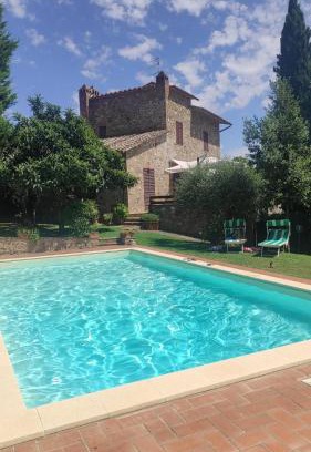 Sovicille Villa | La Villa dei Fiori