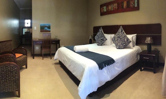 Lanseria Cabin | La Vue Guesthouse