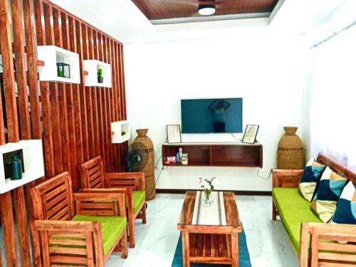 Barretto Apartment | LacambraHills Apartment2 Olongapo
