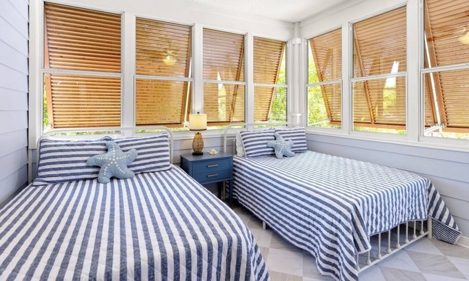 Summer Breeze House | Laguna Cove Pcb Beach Home 1 Block to the Beach, 1 Block to Mcguires! 5 Bedroom