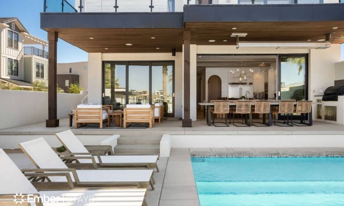 St. George House | Laguna Matata at Desert Color (by Ember Stays)