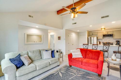 Osage Beach Apartment | Lake Access and Views Condo with Pools in Osage Beach