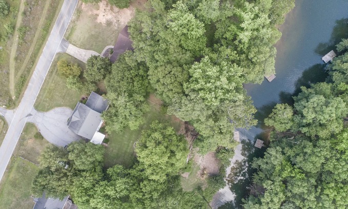 Seneca House | Lake Hartwell Home with Clemson Stadium Views