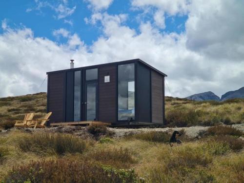 Mt Lyford House | Lake Stella Mountain Retreat 2 - Rock Wren by Tiny Away