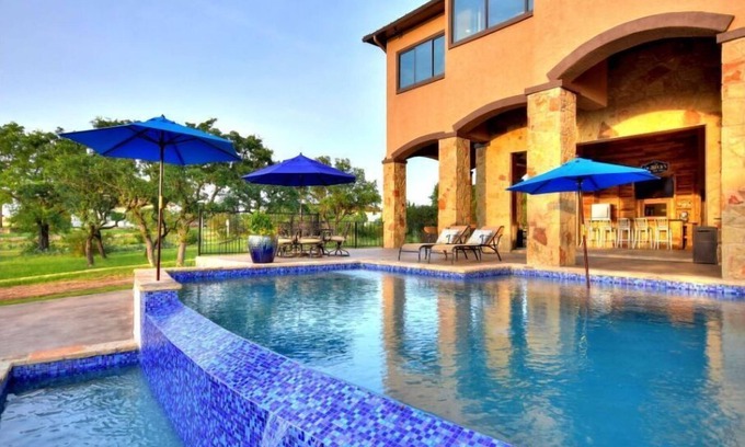 Highland Lake Estates House | Lake Travis DeepWaterfront Home: Views, Pool, Dock, Outdoor Kitchen, OpenAir Bar