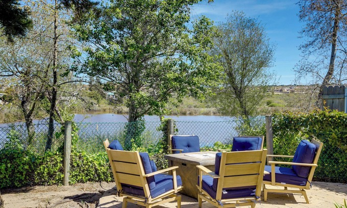 Pismo Beach Cottage | Lakefront Grover Beach Home ~ Walk to Ocean!