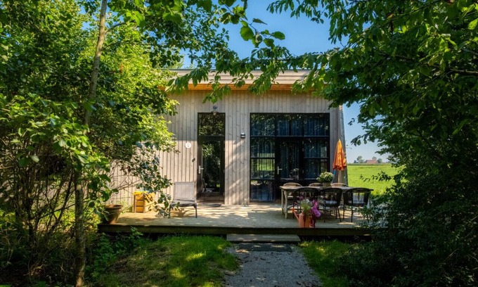 Grou Cabin | Lakefront Nature House with own shared Dock in Friesland: Ljip