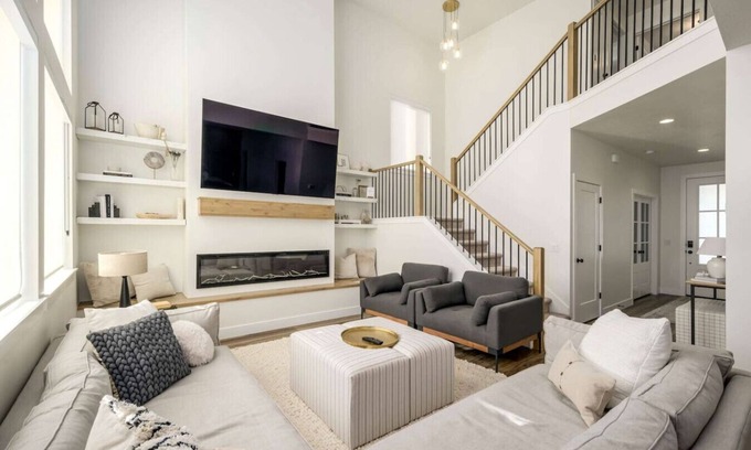 Provo Bay House | Lakeside Provo Stylish Getaway