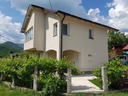 Konjic House | Lakeview rest Home