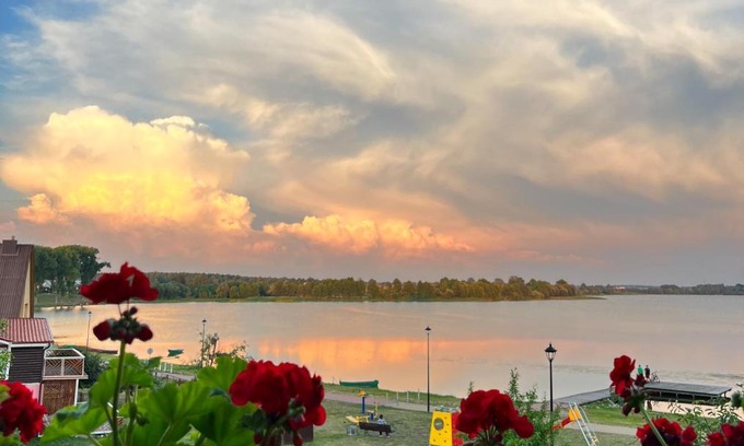 Vievis Apartment | Lakeview Retreat in Vievis