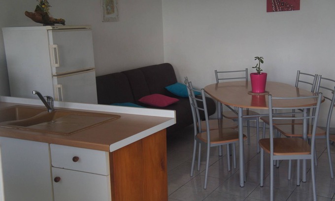 Le Lamentin Apartment | Lamentin: Pretty F3 in quiet corner and breathtaking views of the city