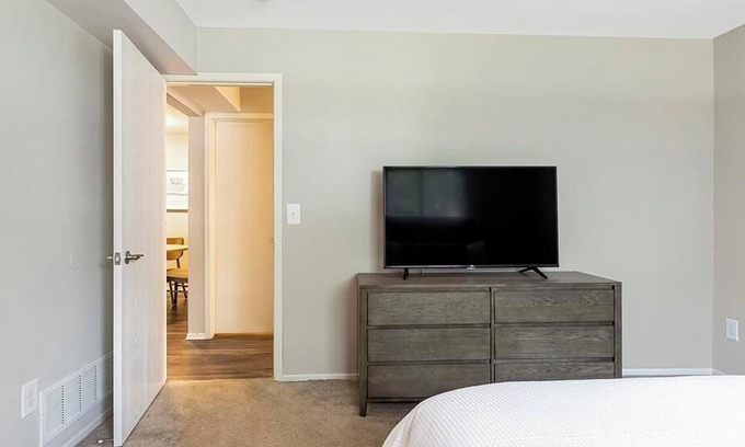 Thurston Apartment | Landing at Villas at NorthStar - 2 Bedrooms in Thurston