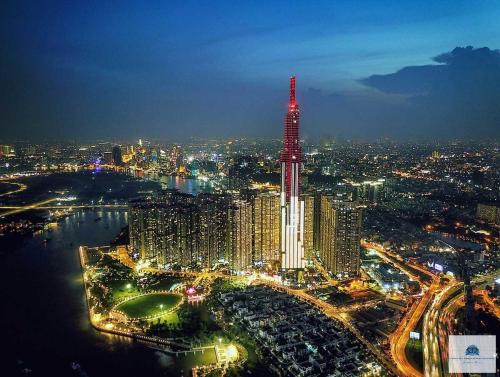 Hang Xanh Apartment | Landmark 81 Unique Luxury Apartment