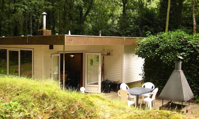 Dilsen-Stokkem Ski Chalet | Lanklaar Chalet with Garden