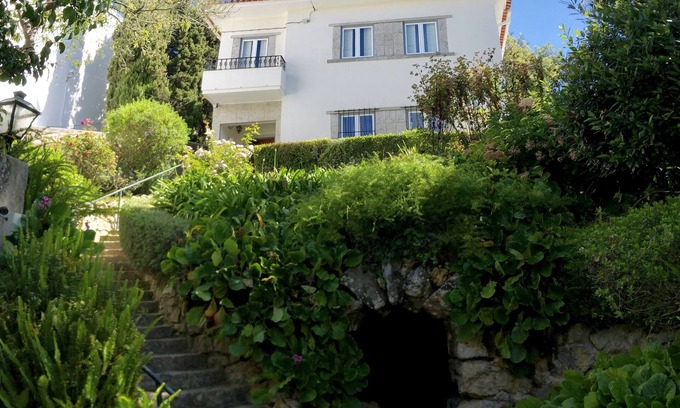 Sintra Villa | Lanui Guest House Moors
