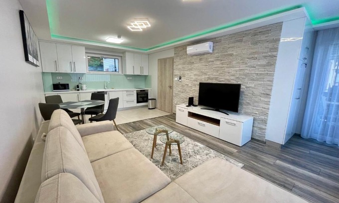 Hajduszoboszlo Apartment | Lara Lux Apartment 2