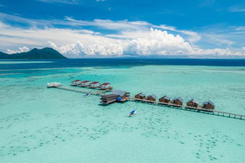 Sabah Bed & Breakfast | Larapan Water Village 仙本那乐乐棒水屋