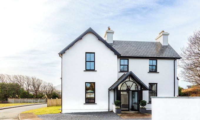 Waterville House | Large 4 Bedroom House in Waterville, Ring of Kerry on the Wild Atlantic Way