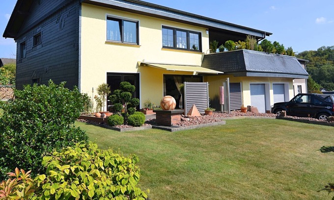 Meschede Apartment | Large and well-equipped holiday home in the Sauerland